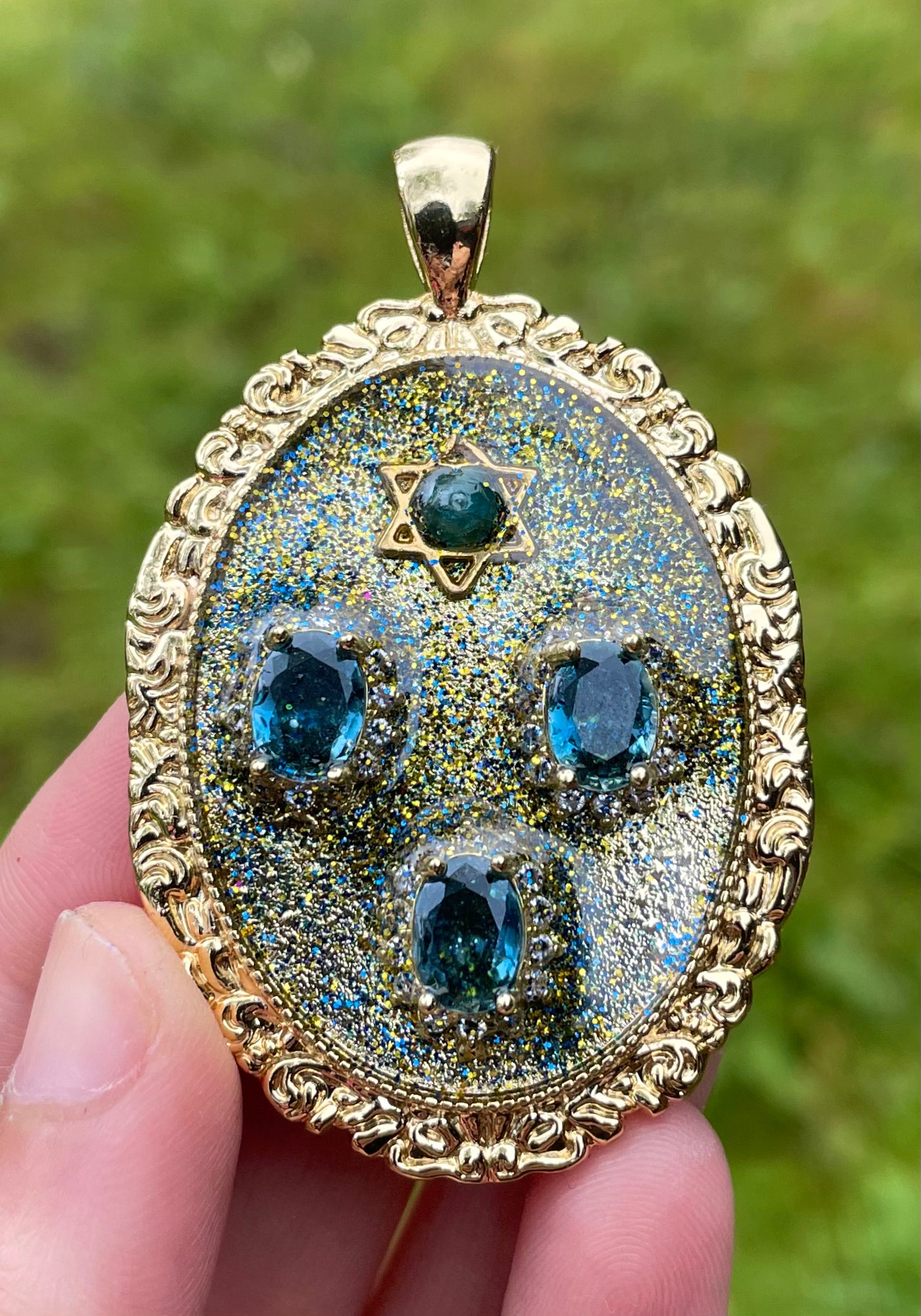 Lorana: Apatite Gemstone, Blue Zirconia, Green Shine Magen David Pendant
