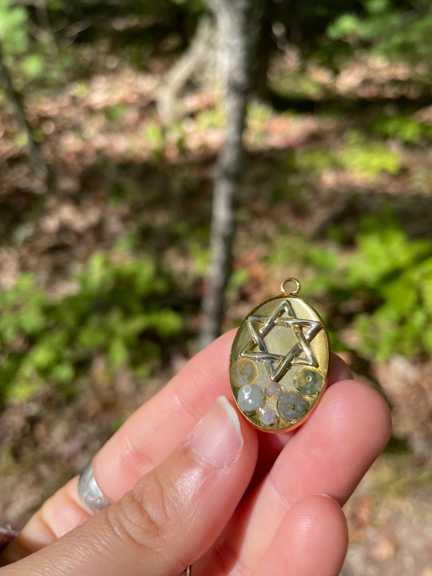 Agate and Tanzanite Gemstones Magen David Resin Gold Plated Pendant