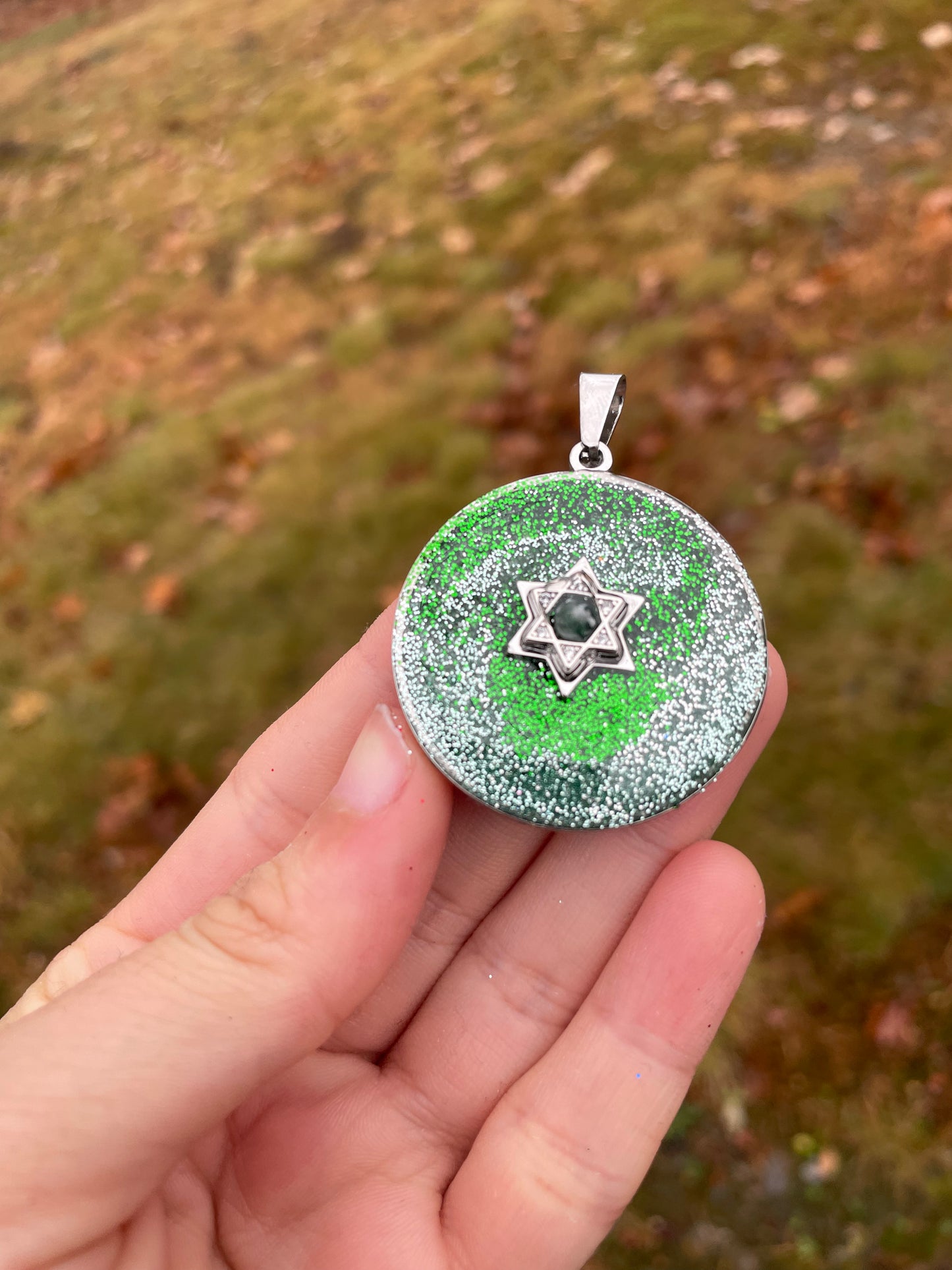 Silver Green Shining Magen David Pendant