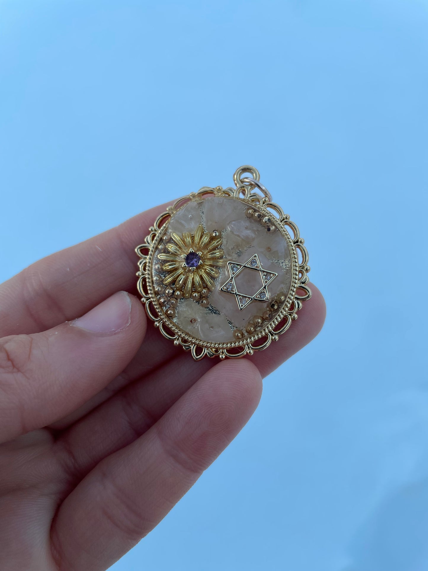 Magen David, Rose Quartz Gemstones and Flower with Purple Zirconia