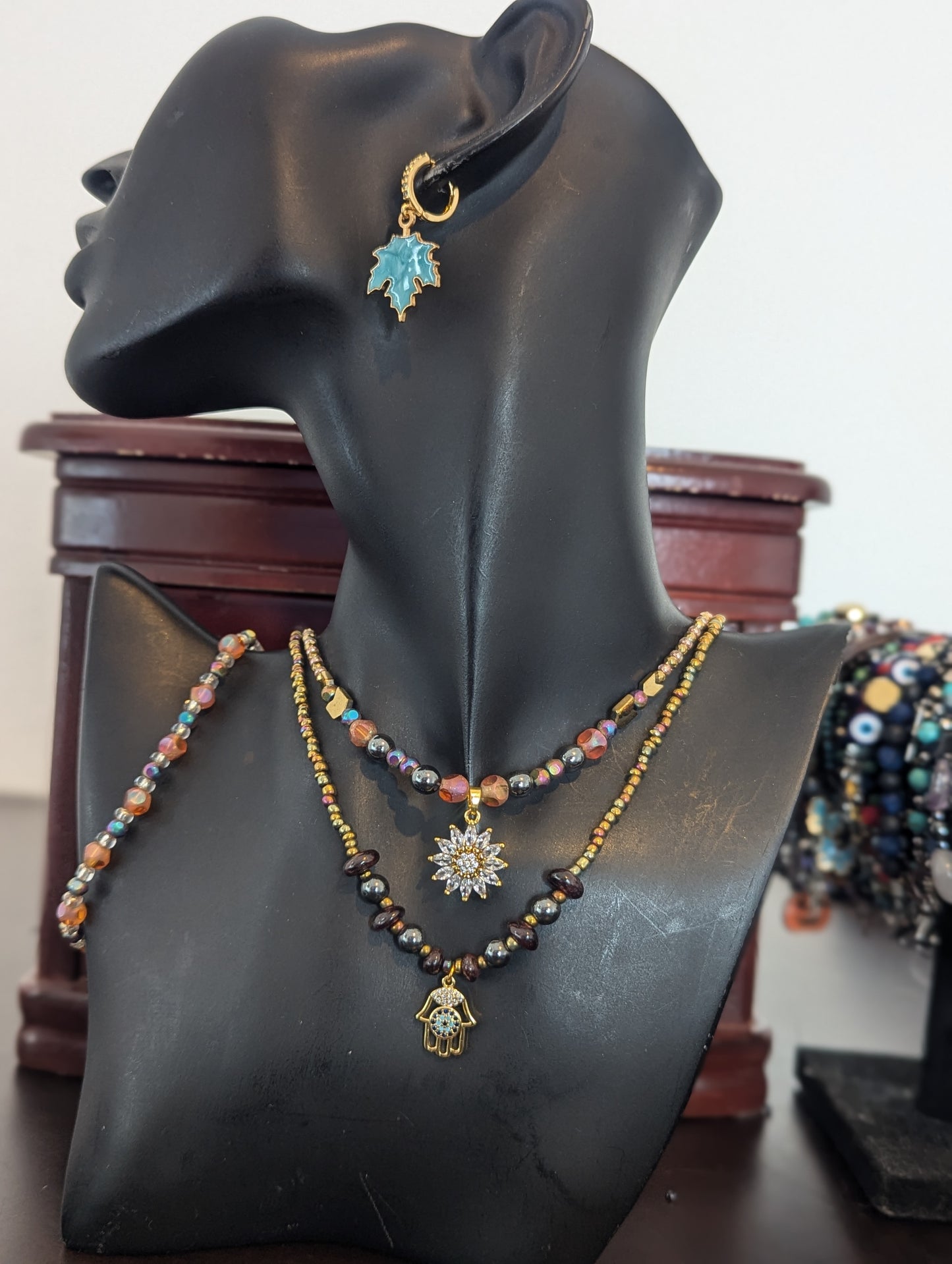 Hamsa & Daisy Layered Set