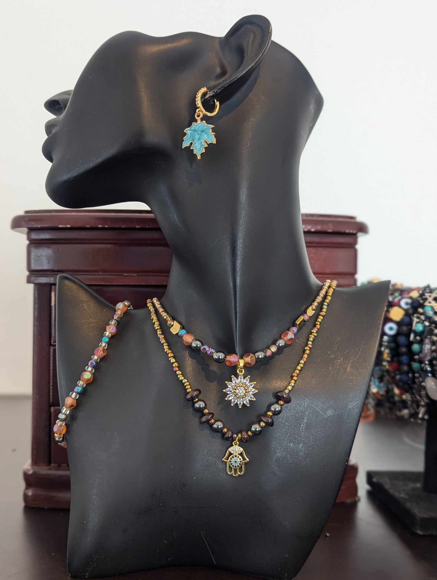 Hamsa & Daisy Layered Set