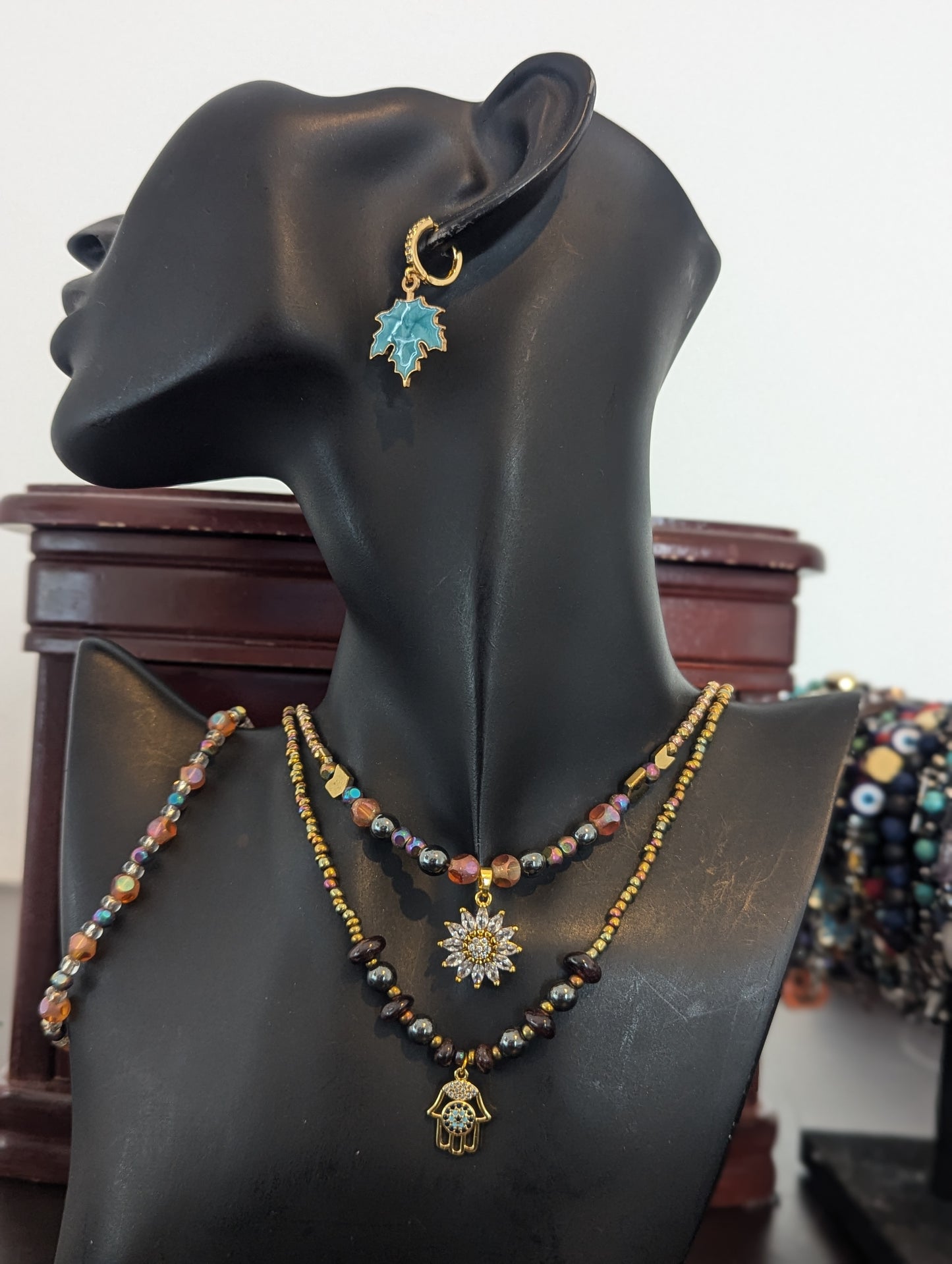 Hamsa & Daisy Layered Set