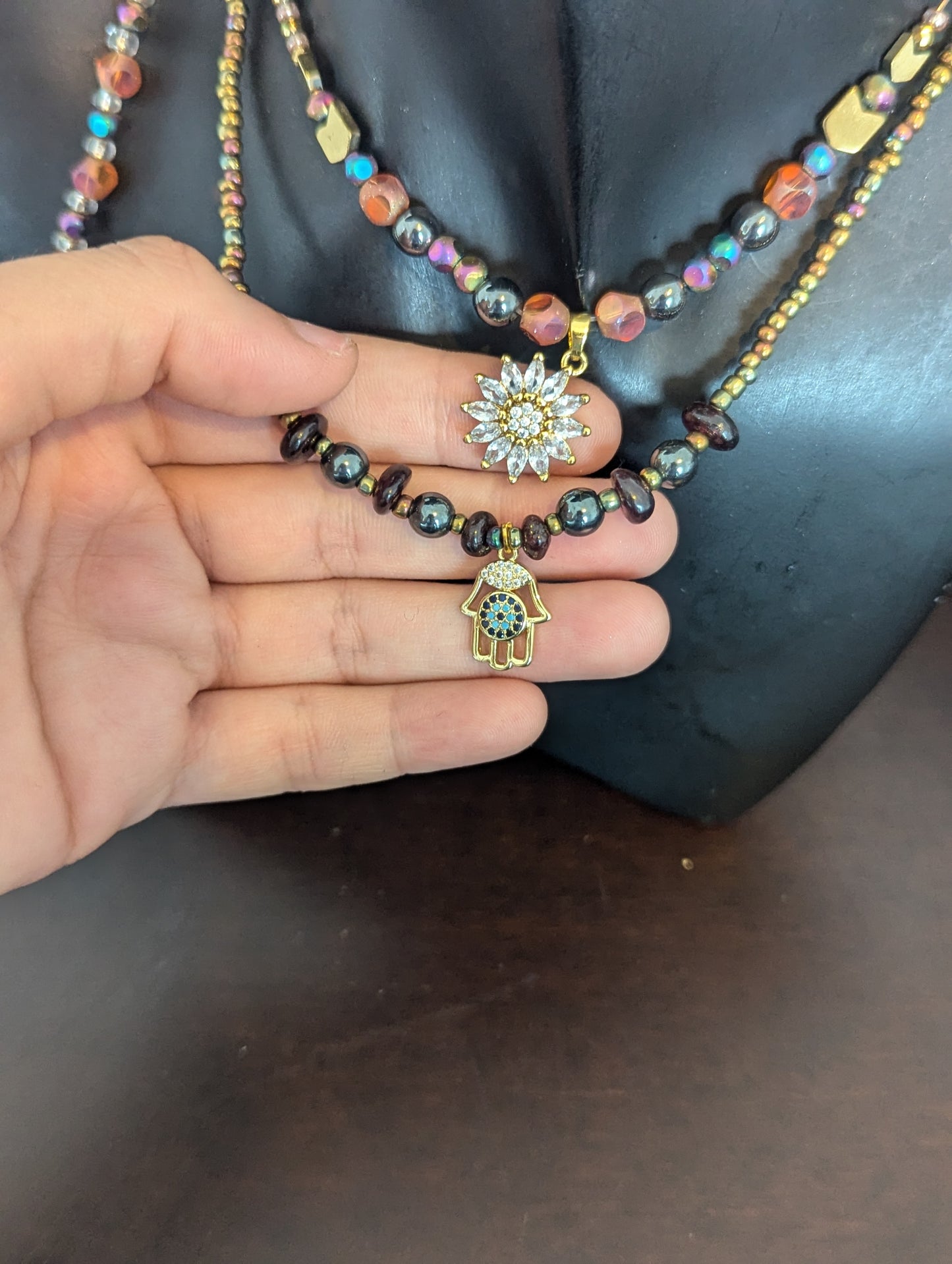 Hamsa & Daisy Layered Set