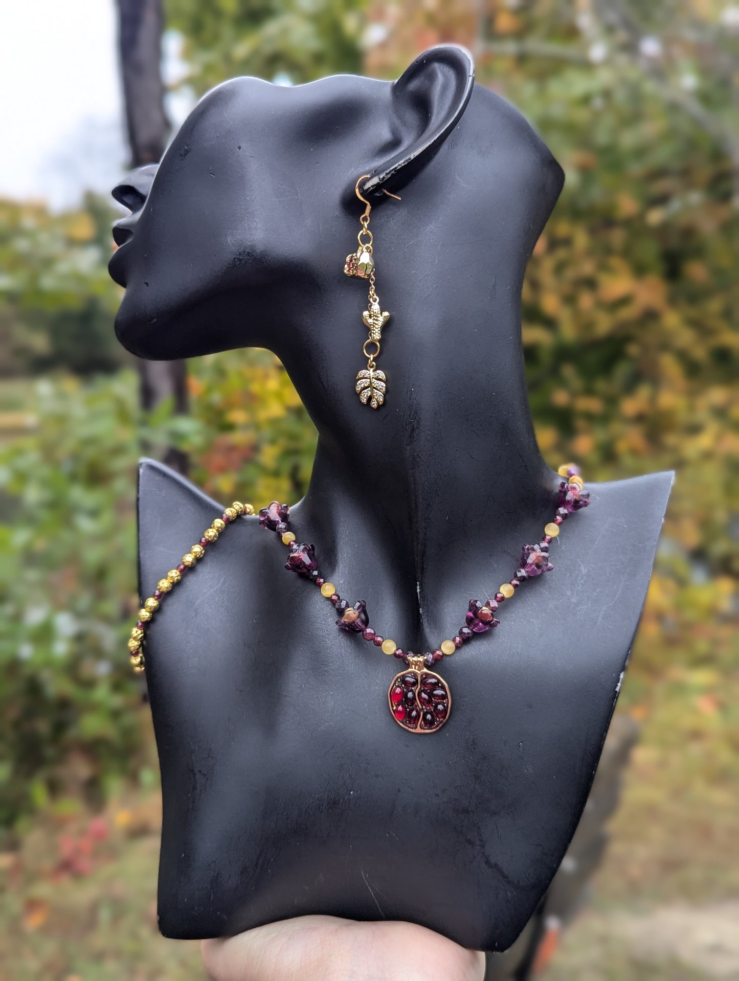 ISRAEL Pomegranate and Bellflowers Set with Garnet, Tiger's Eye and Garnet Gemstones