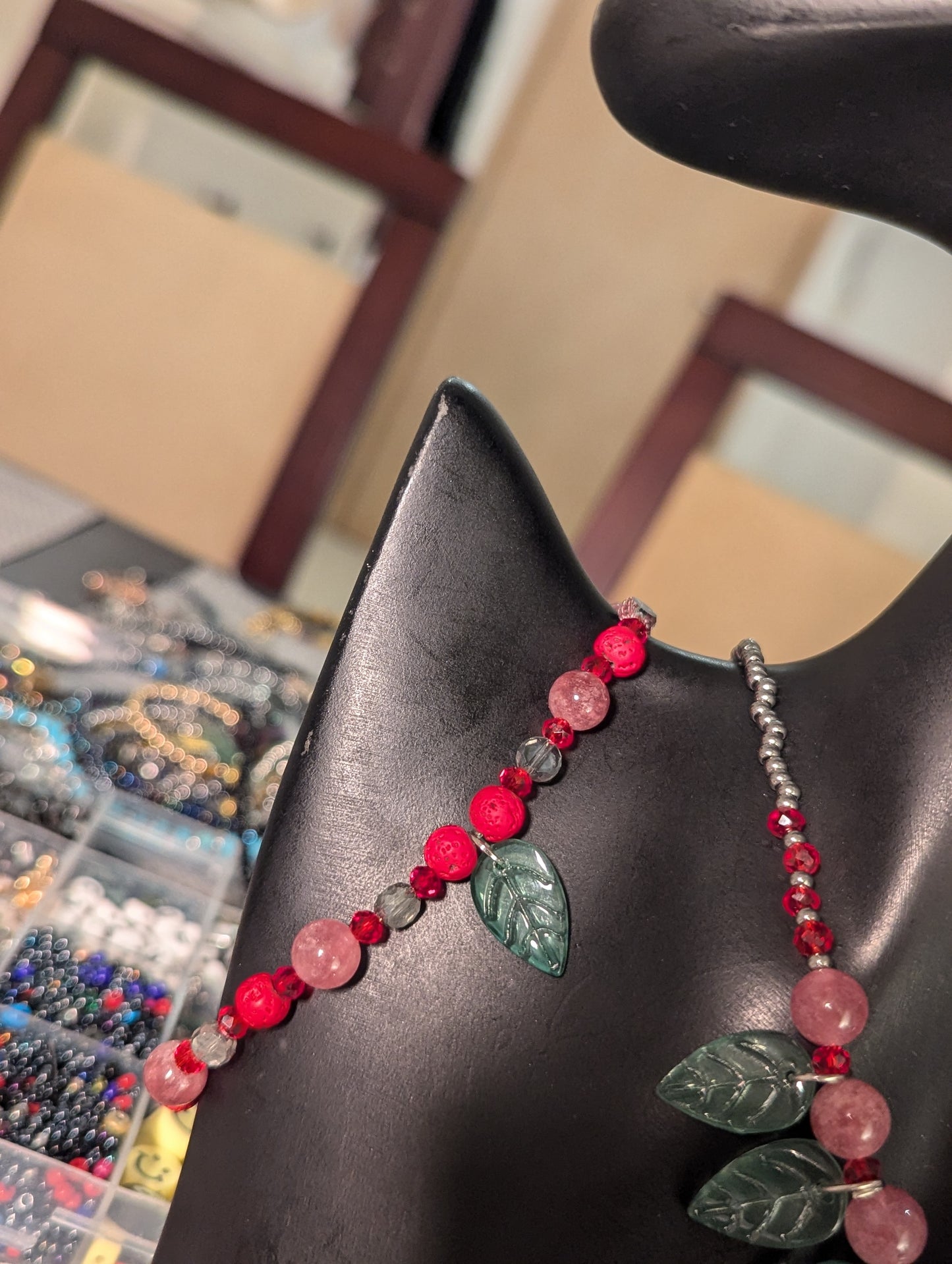 Red South Calanit Set