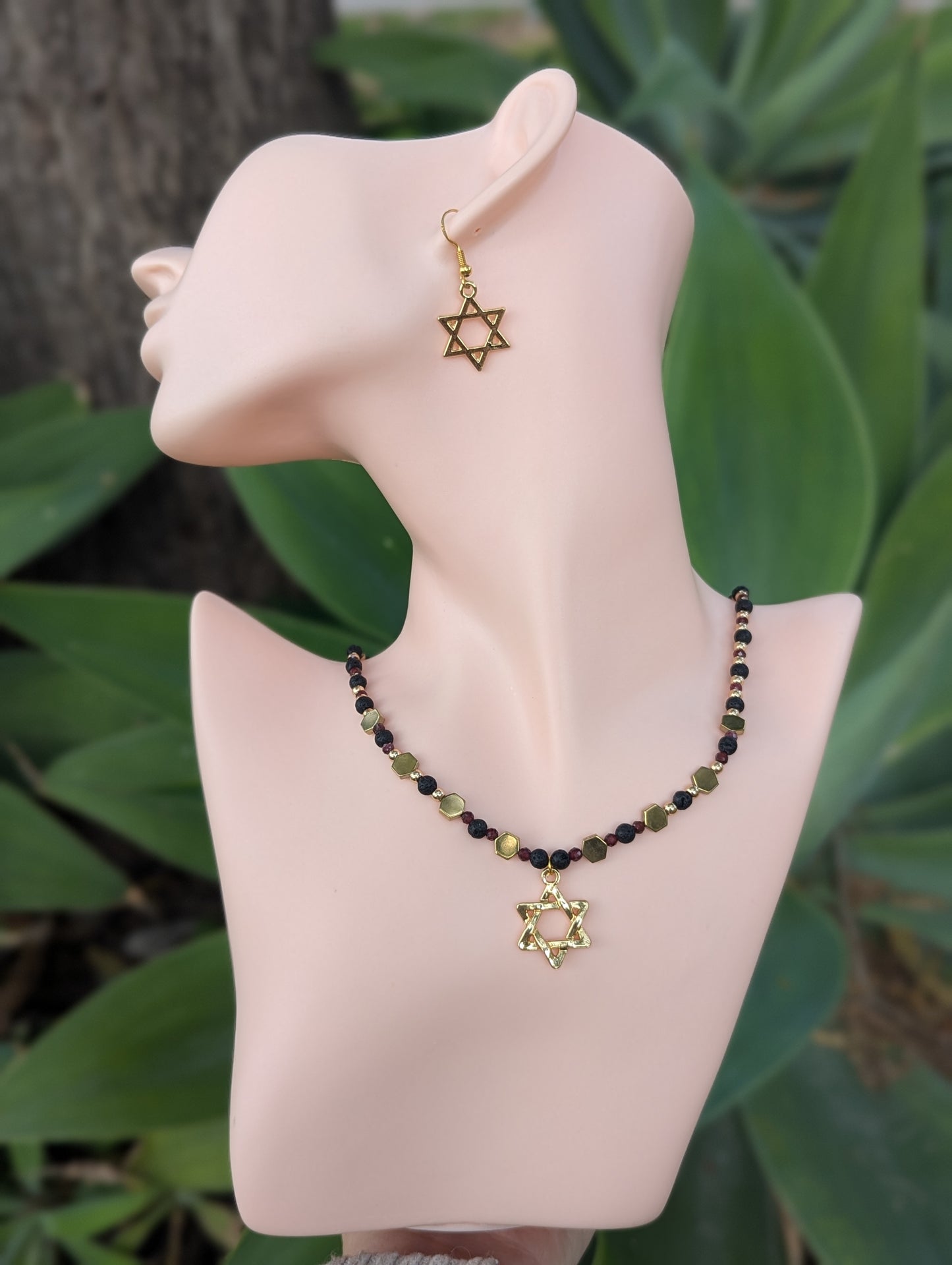 Dark Red and Black Gold Magen David Set with Garnet Gemstones