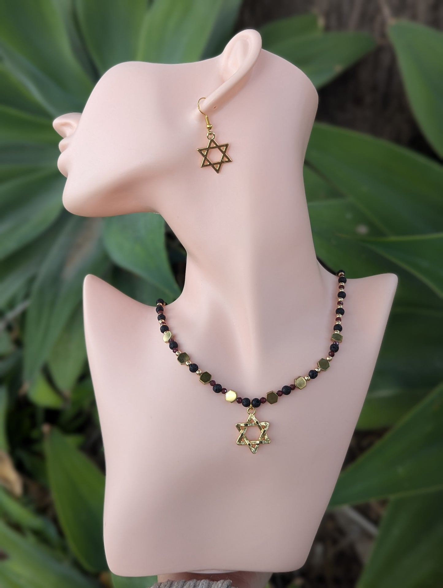 Dark Red and Black Gold Magen David Set with Garnet Gemstones
