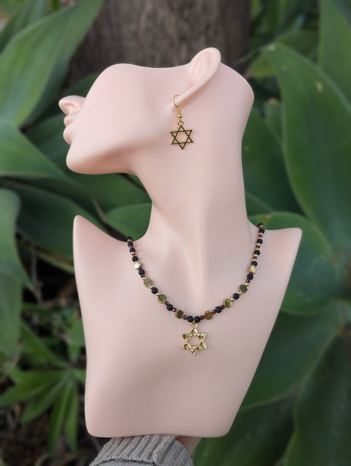 Dark Red and Black Gold Magen David Set with Garnet Gemstones
