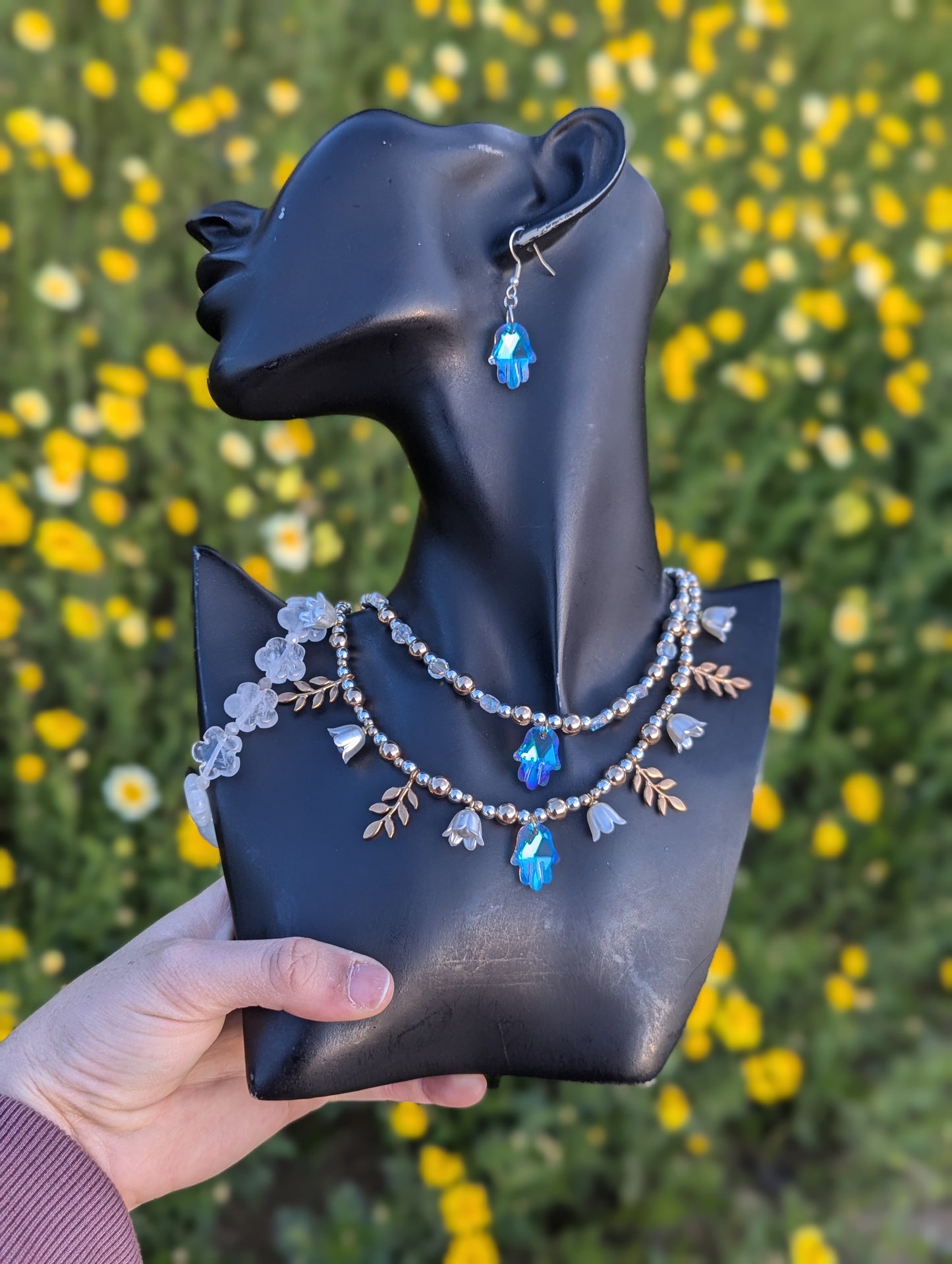 Two Tone Hamsa White Flowers Set