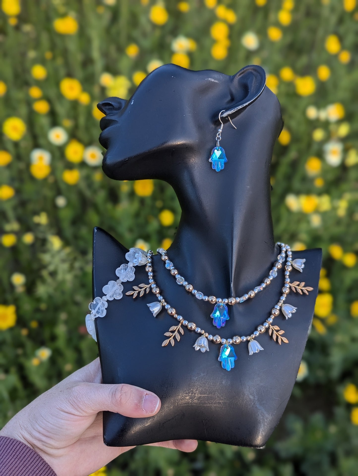 Two Tone Hamsa White Flowers Set