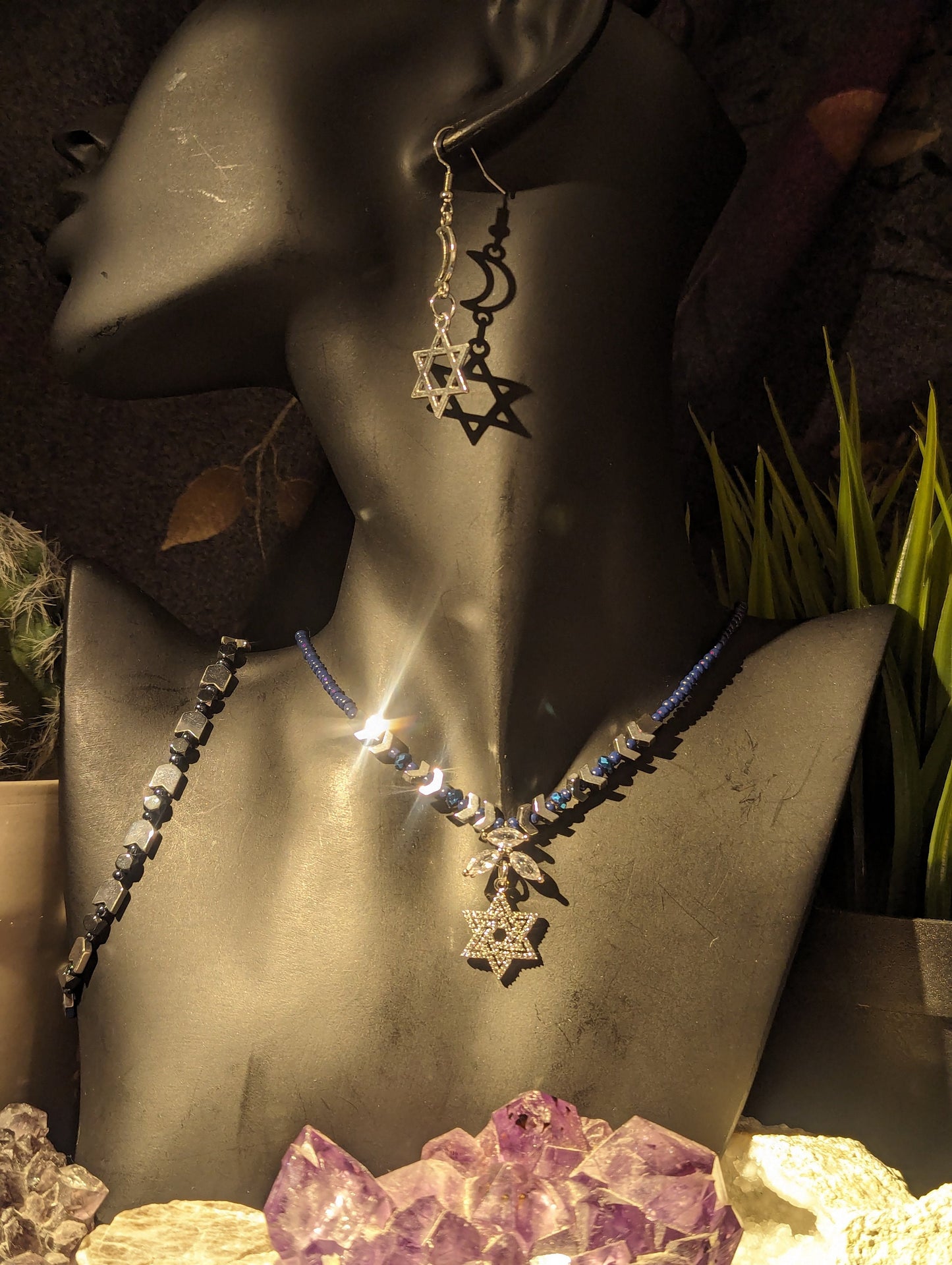Set of Necklace, Earrings and Bracelet: Star of David Jewish Small Silver Zircon Pendant, Silver Arrow Beads and Blue Beads