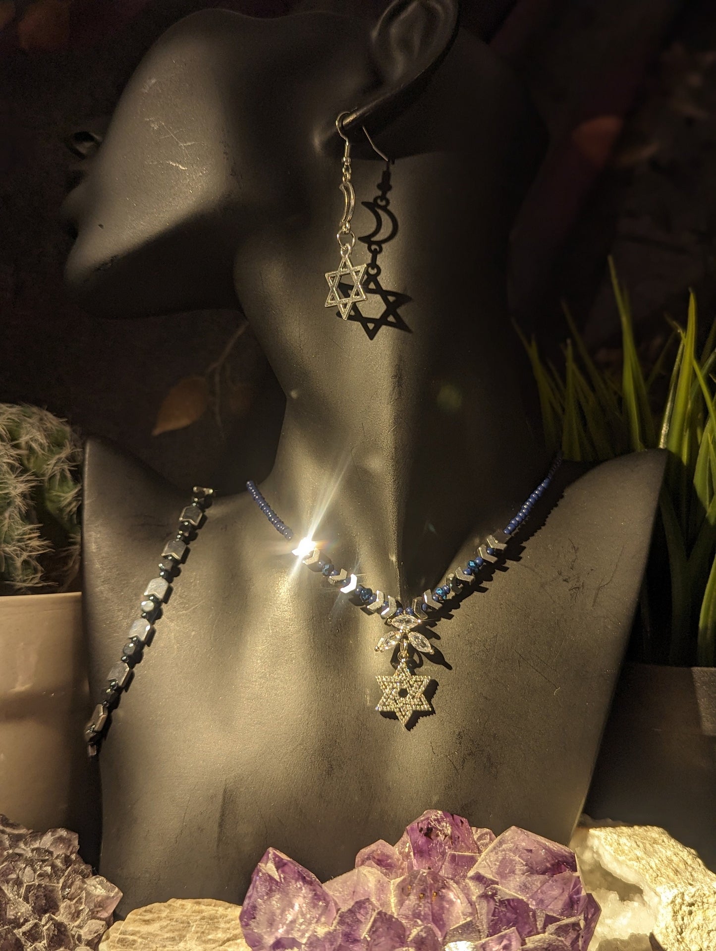 Set of Necklace, Earrings and Bracelet: Star of David Jewish Small Silver Zircon Pendant, Silver Arrow Beads and Blue Beads
