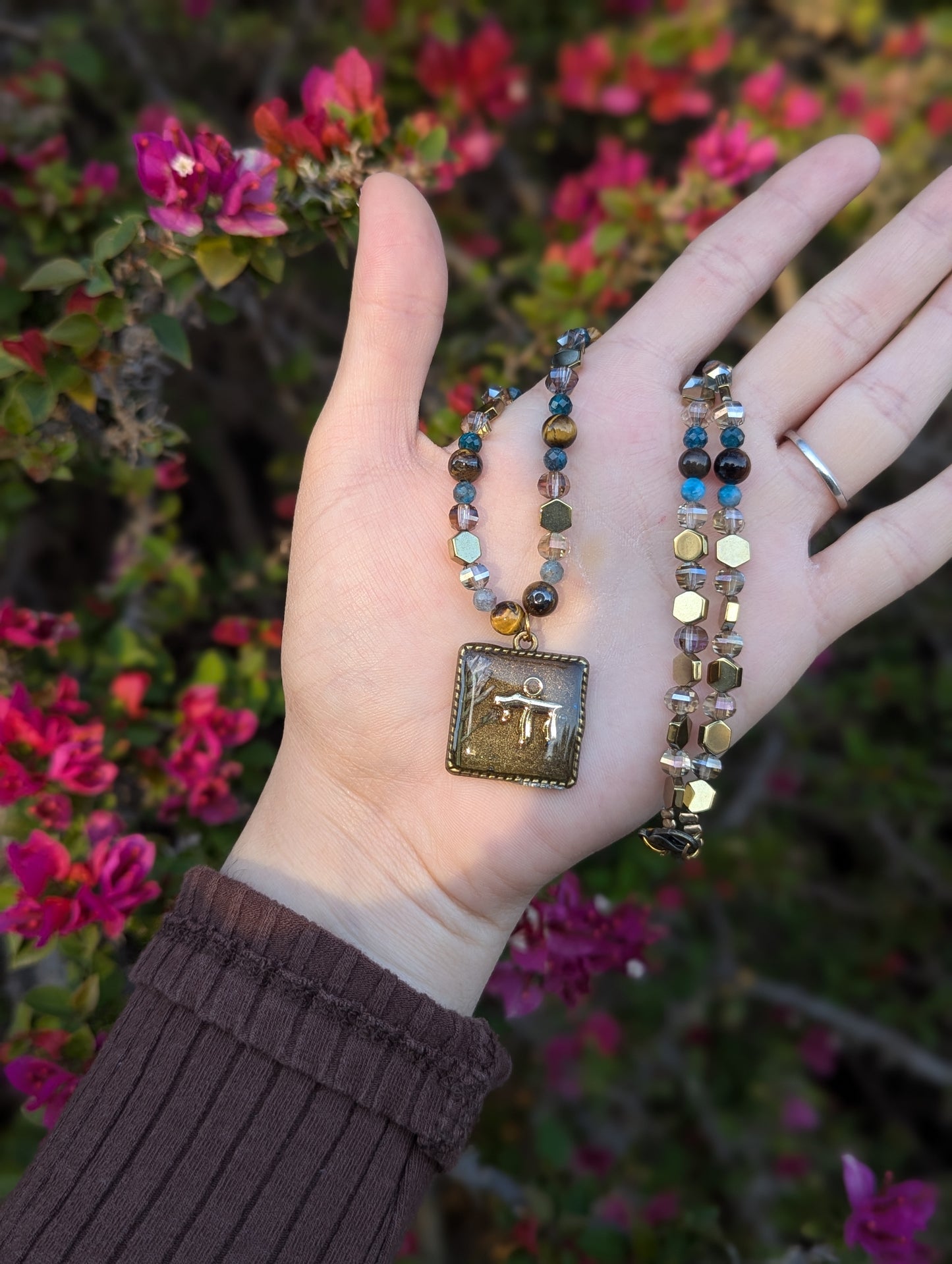 Israel Encapsulated: Gold Chai Cushion Resin Pendant with White and Purple Flowers