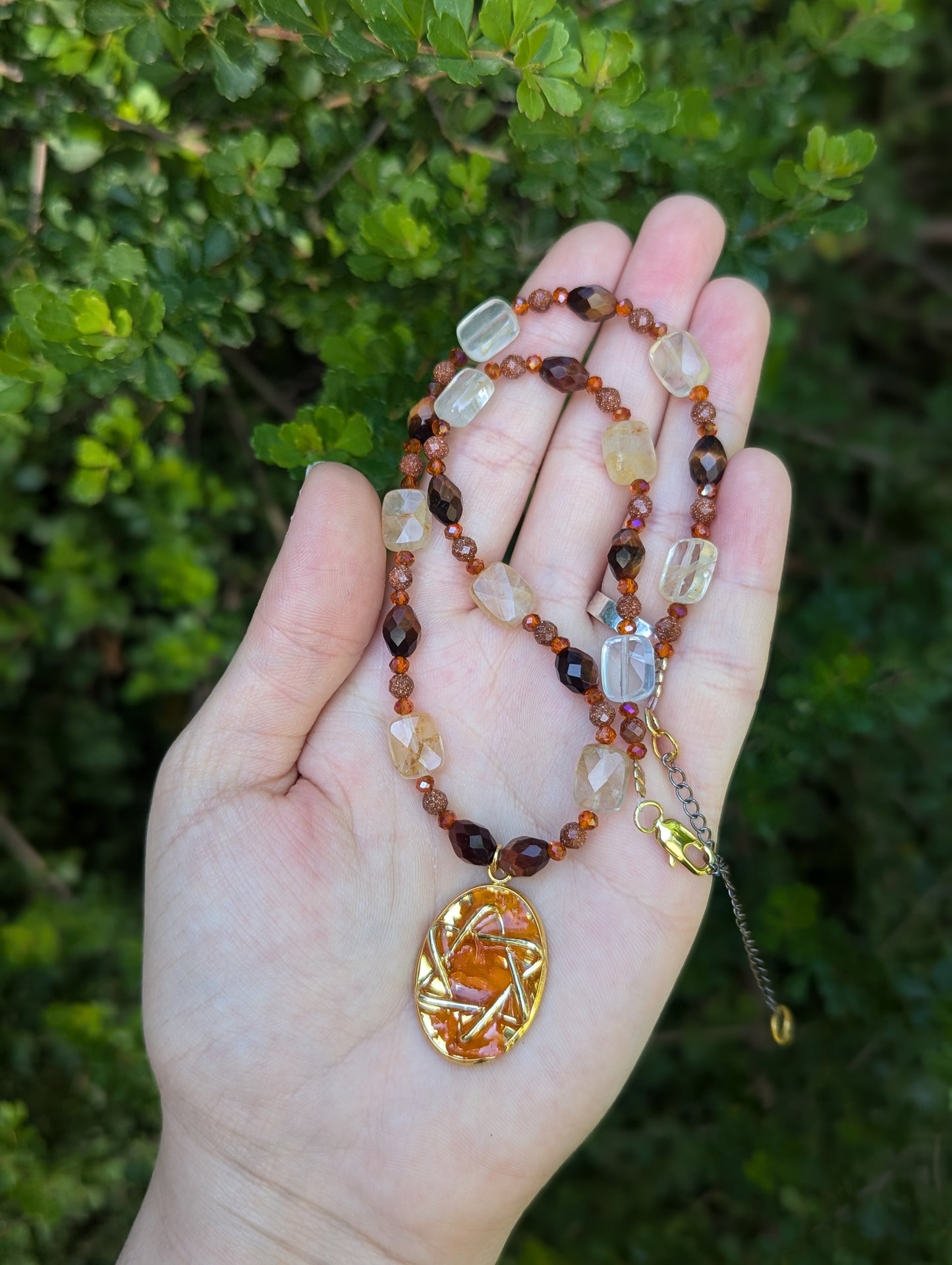Israel Encapsulated: Gold Magen David & Israeli Orange Flower Leaves
