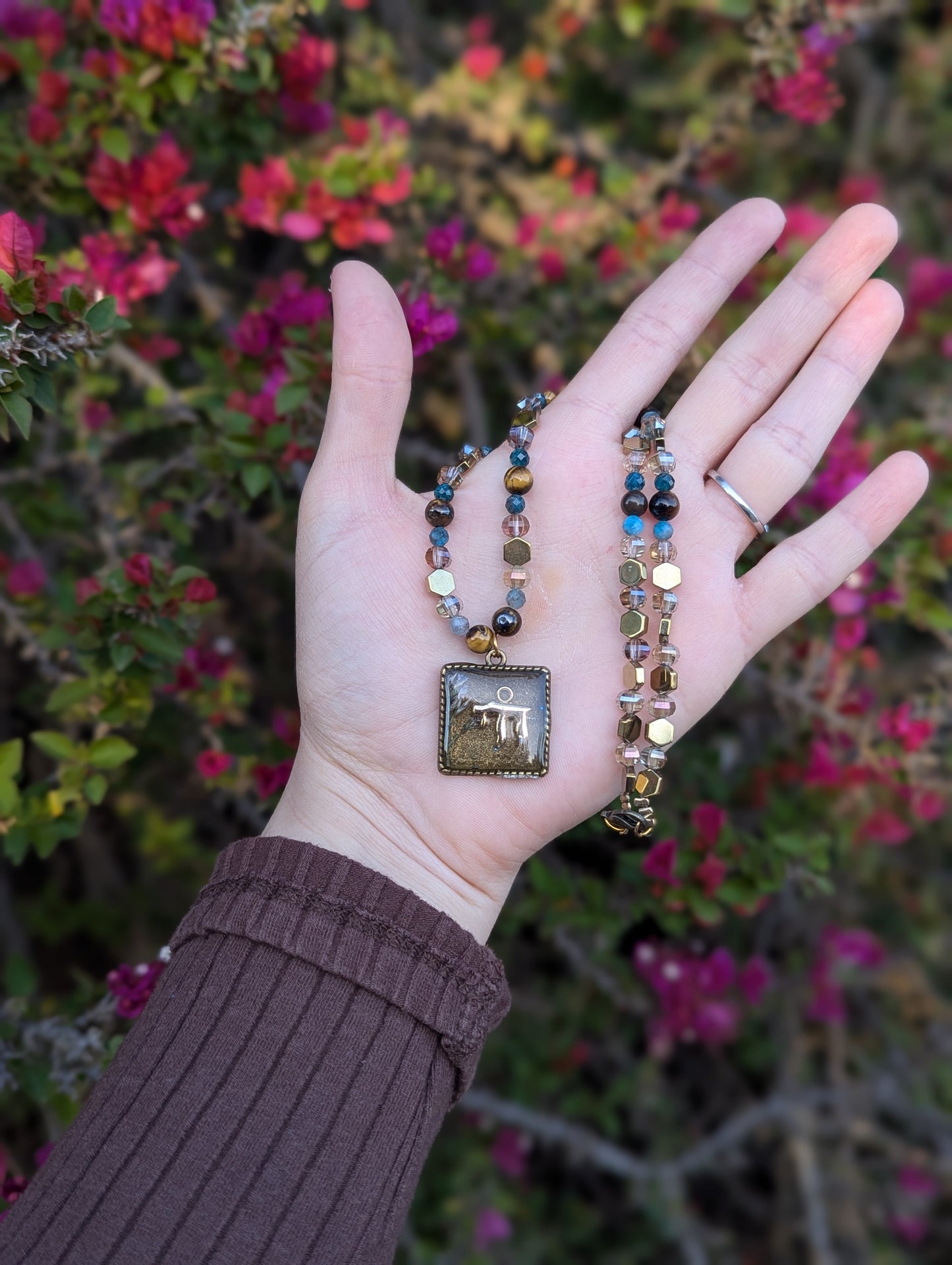 Israel Encapsulated: Gold Chai Cushion Resin Pendant with White and Purple Flowers