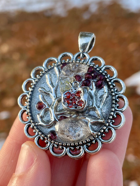 Silver Pomegranate Leafy Garnet and Quartz Gemstones Resin Pendant