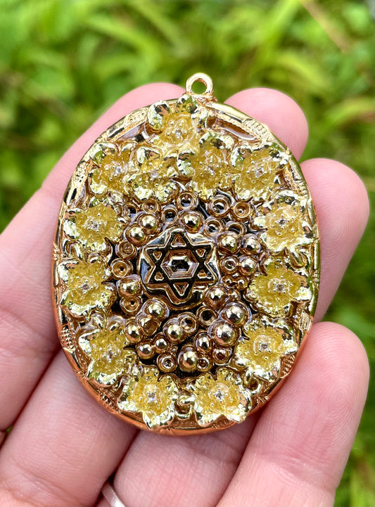 Golden Flora: Gold plated Flowers Magen David Oval Pendant