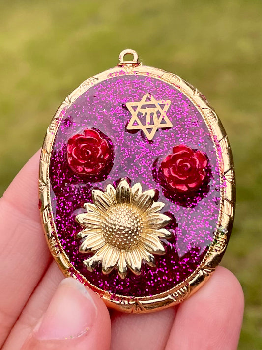Rosy: Magen David Chai, Sunflower and Rose Charms with Purple-Pink Glitter in Resin