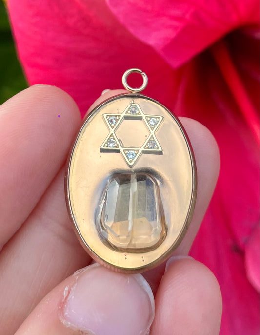 Green Amethyst Quartz Magen David Rose Golden Stainless Resin Pendant