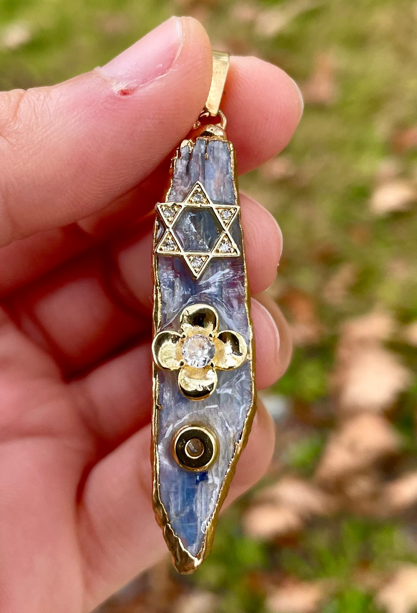Blue Calcite Pendant with Resined Gold Plated Magen David and Flower