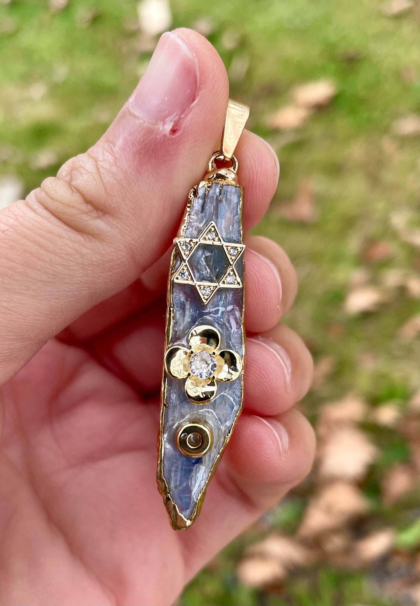 Blue Calcite Pendant with Resined Gold Plated Magen David and Flower