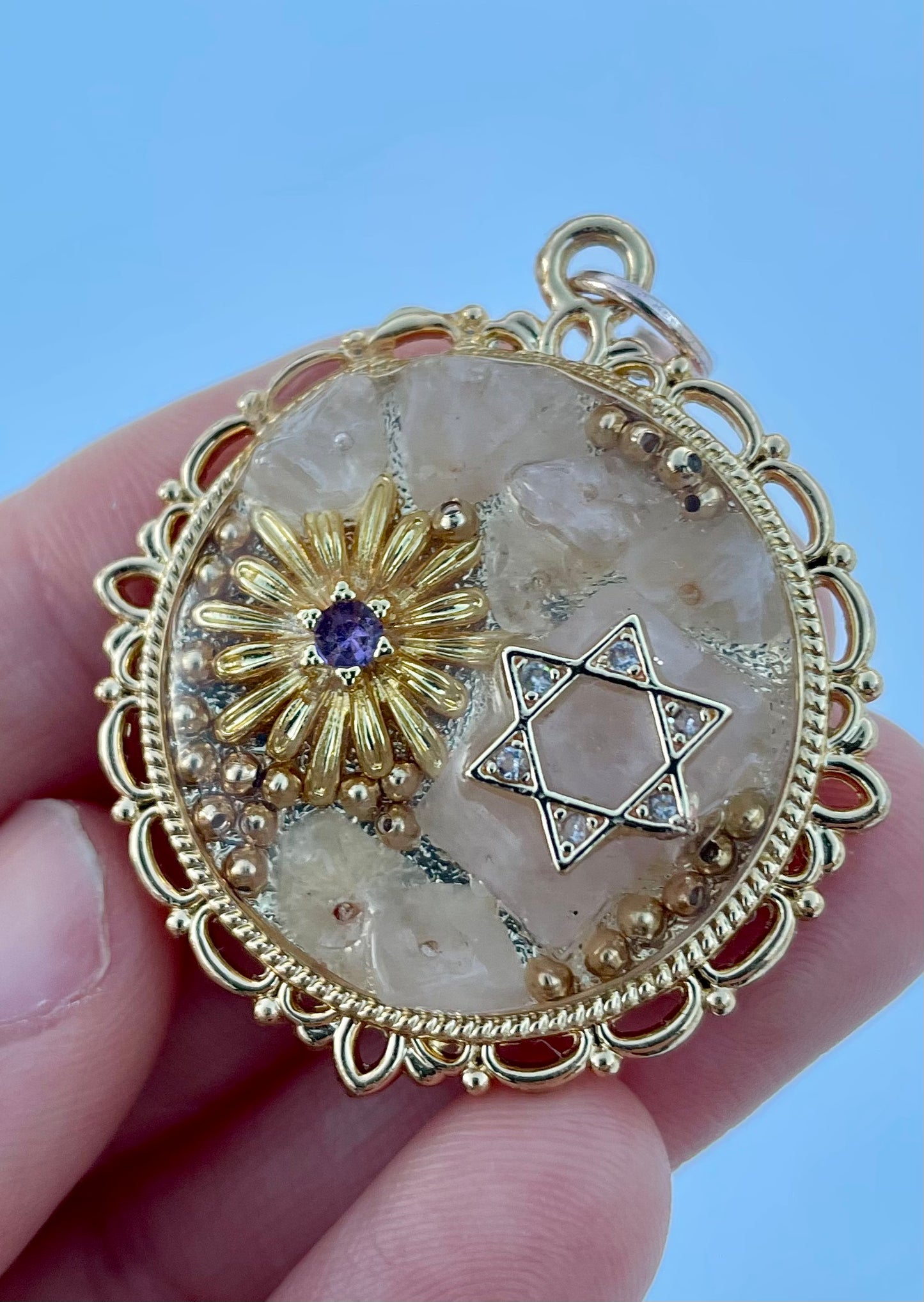 Magen David, Rose Quartz Gemstones and Flower with Purple Zirconia