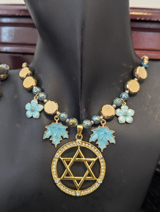 Blue Maple Golden Magen David Set