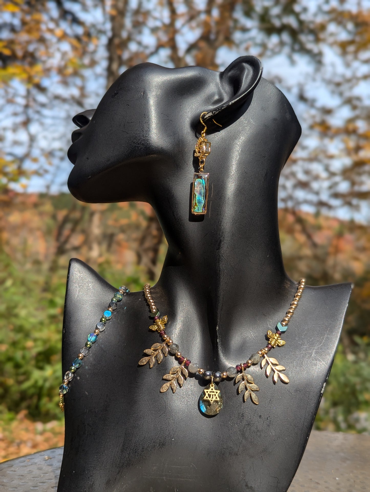 Chai, Labradorite and Bees Set