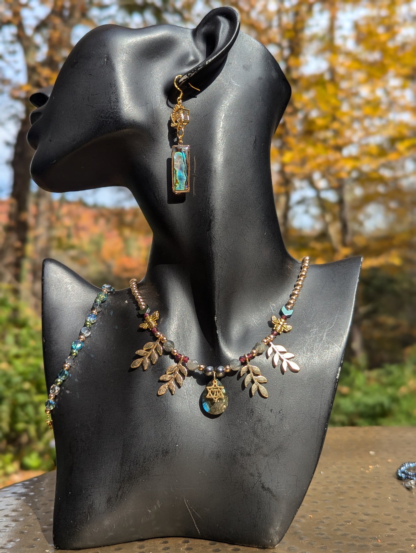 Chai, Labradorite and Bees Set