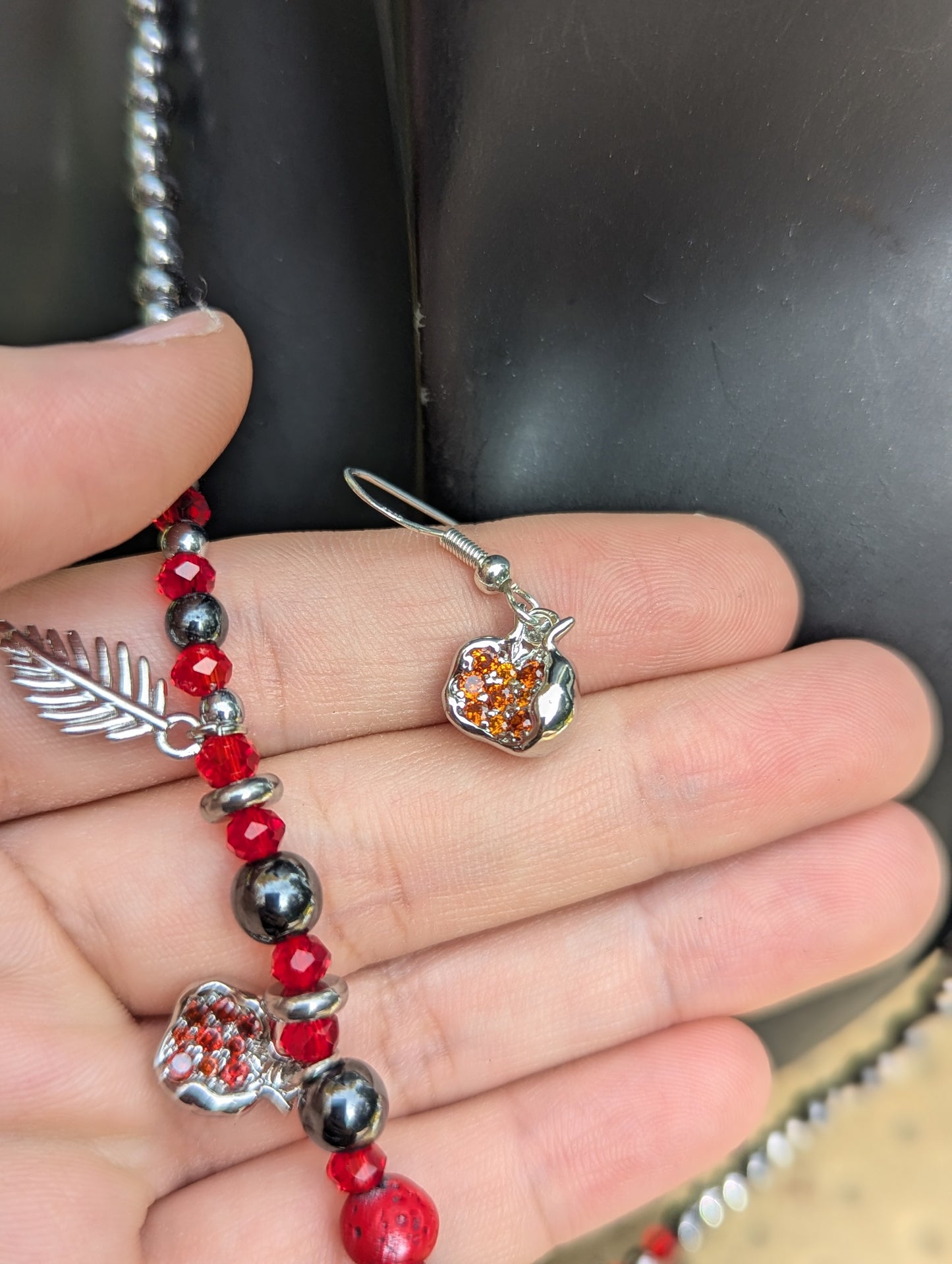 Silver Pomegranate Leafy Red Set