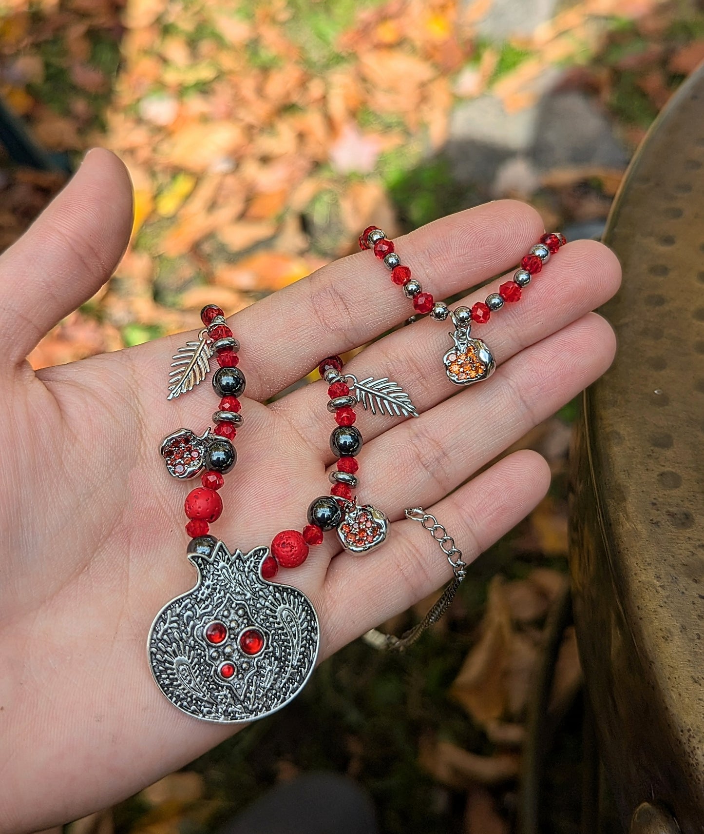 Silver Pomegranate Leafy Red Set