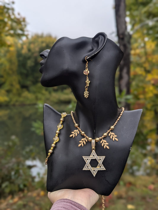 Statement Piece with Gold Plated Zirconia Magen David