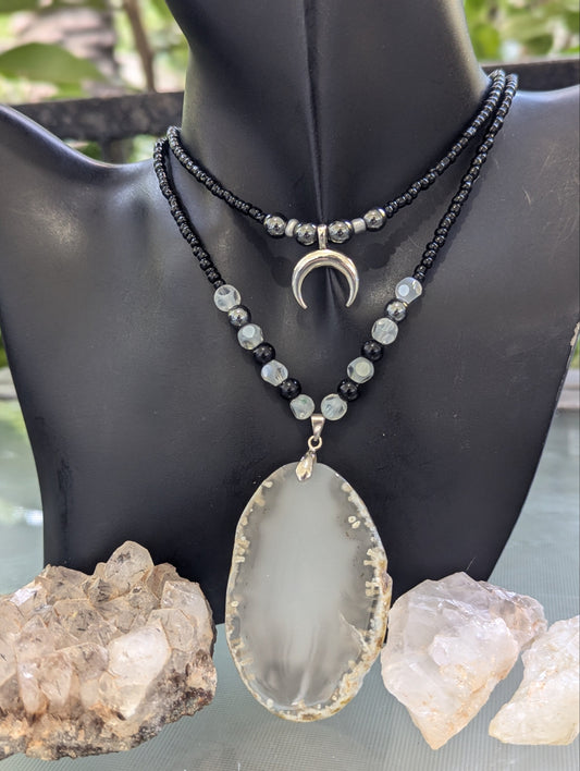 Rakefet: White Agate & Moon Layers