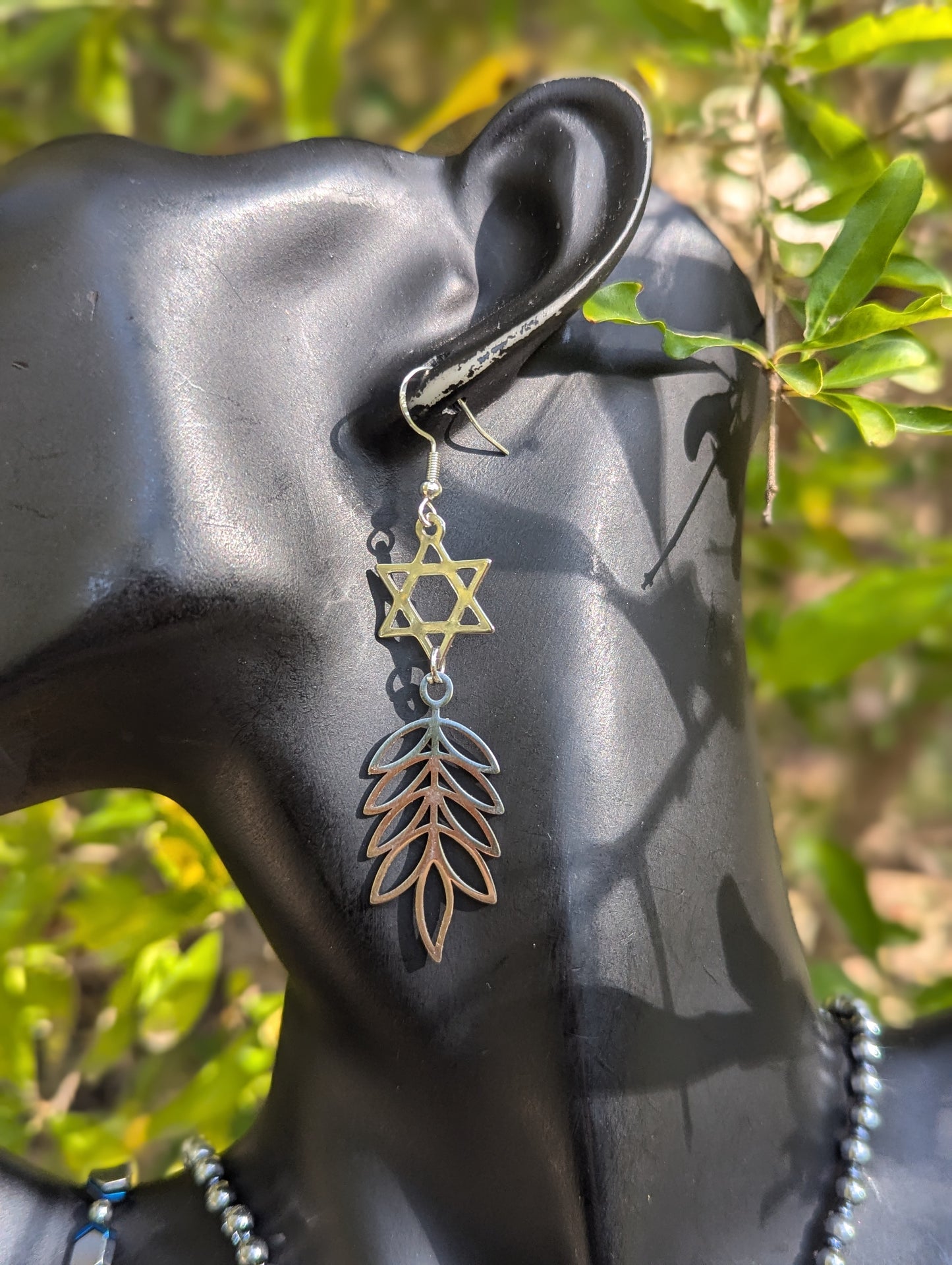 Blue Calcite & Sapphires, Leafy Magen David Set