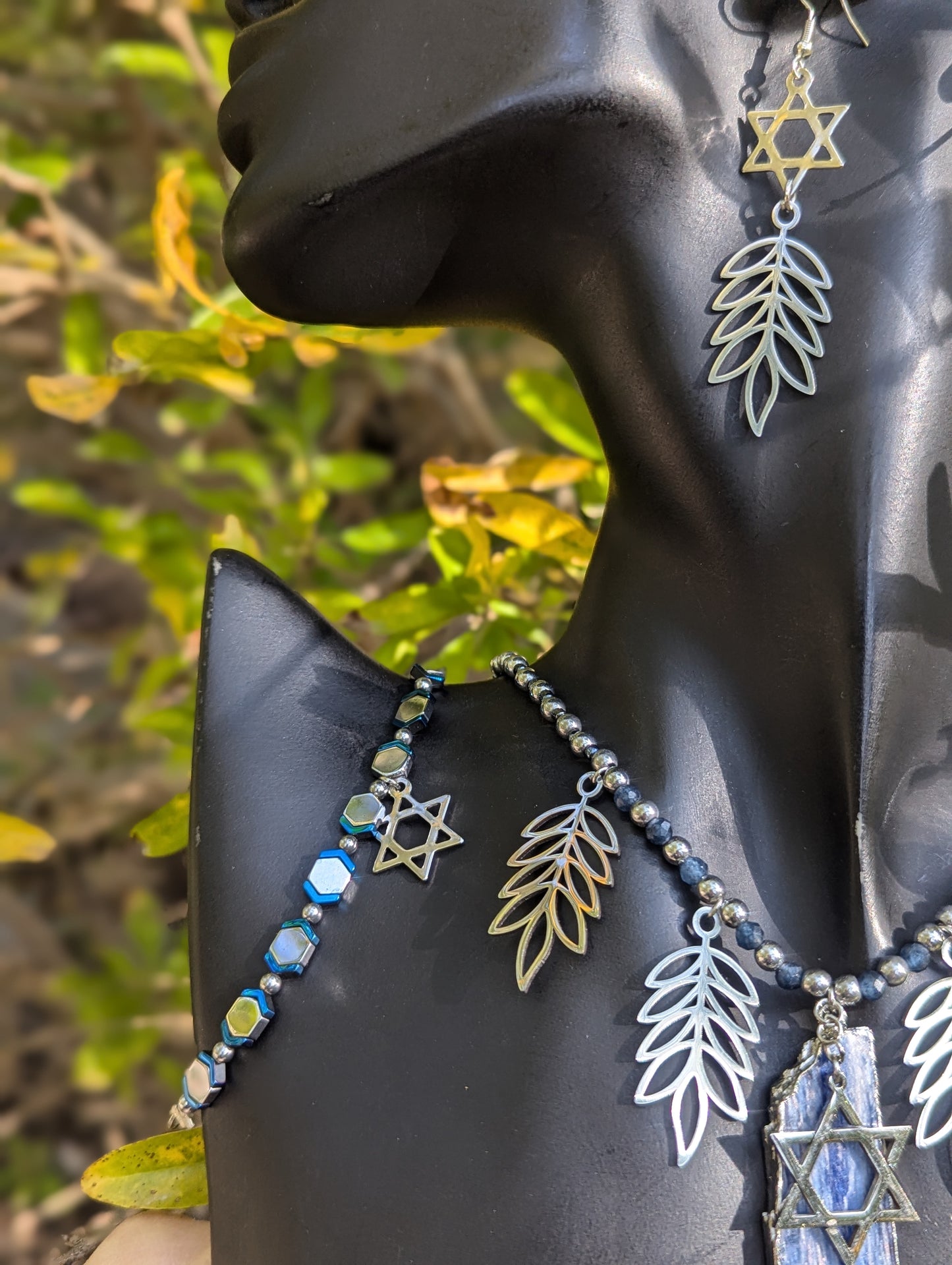 Blue Calcite & Sapphires, Leafy Magen David Set