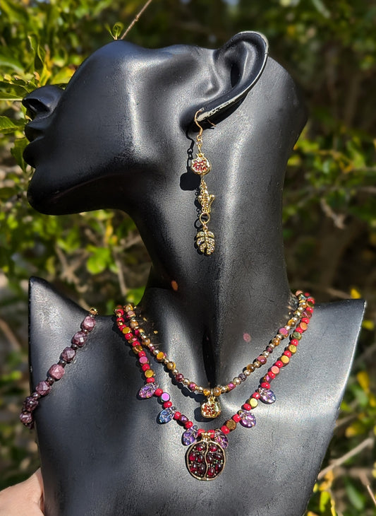 Leafy Gold Pomegranate, Garnet, Tiger's Eye Layered Set