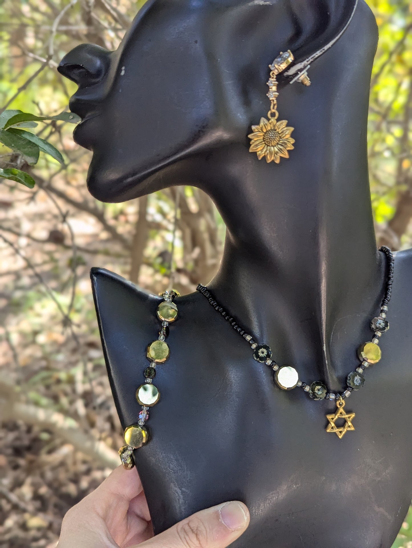 Black Czech Crystal Flowers & Gold Magen David Set