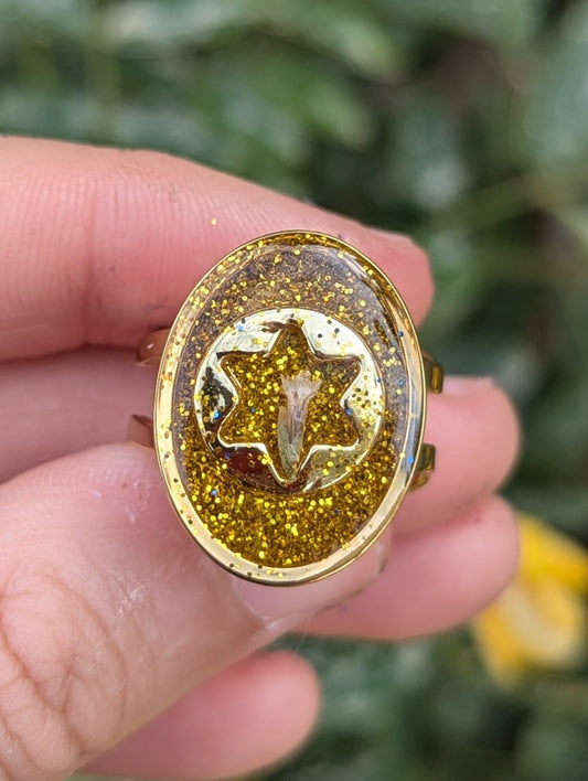 Gold Shine Magen David Gold Plated Ring with Tiny Israeli Flower in Stainless Steel Gold Ring