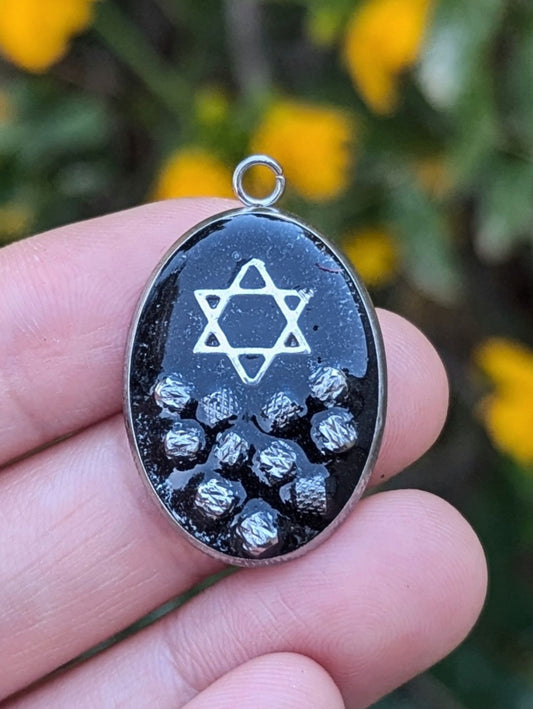 Ron: Black Silver Magen David and Stainless Steel Beads in Resin
