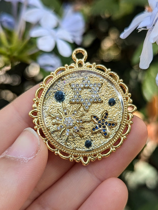 Kaitz (Summer): Zirconia Magen David, Blue Flower and Sun Decorated Large Resin Pendant