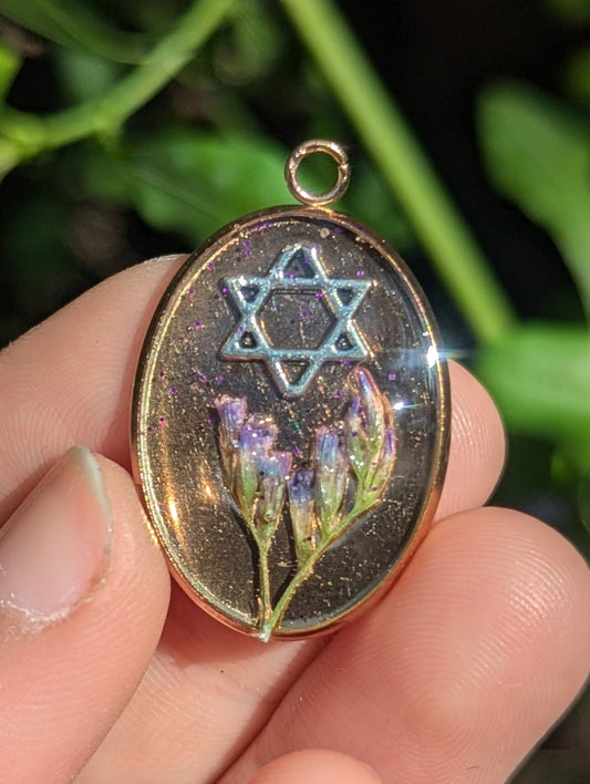 Gan (Garden) Pendant with Silver Magen David and Tiny Purple Israeli Flowers in Rose Golden Stainless Steel and Resin
