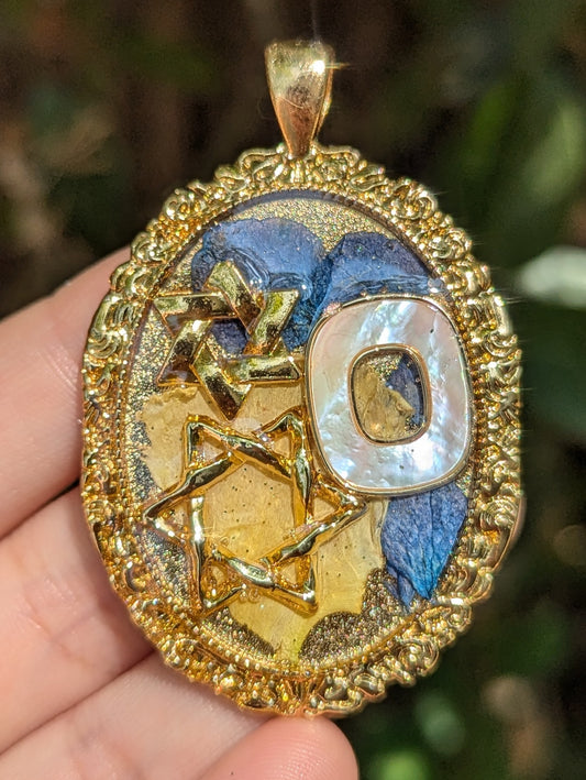 Nala: Blue and Yellow Israeli Flowers, Mother of Shell and Double Magen David in Resin