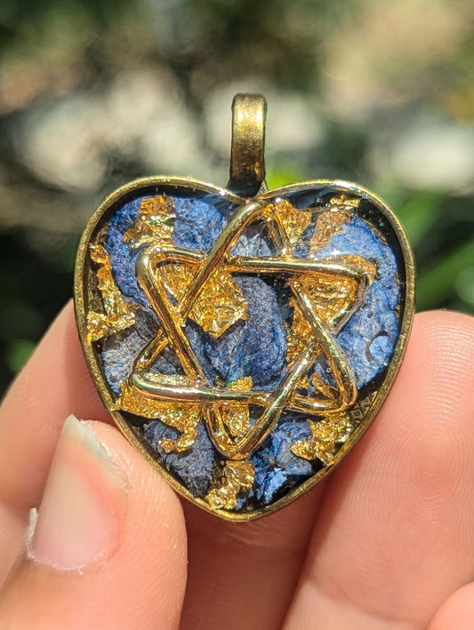 Gan Eden Shel Ahava: Magen David with Israeli Blue Flowers and Gold plated Flakes in Resin