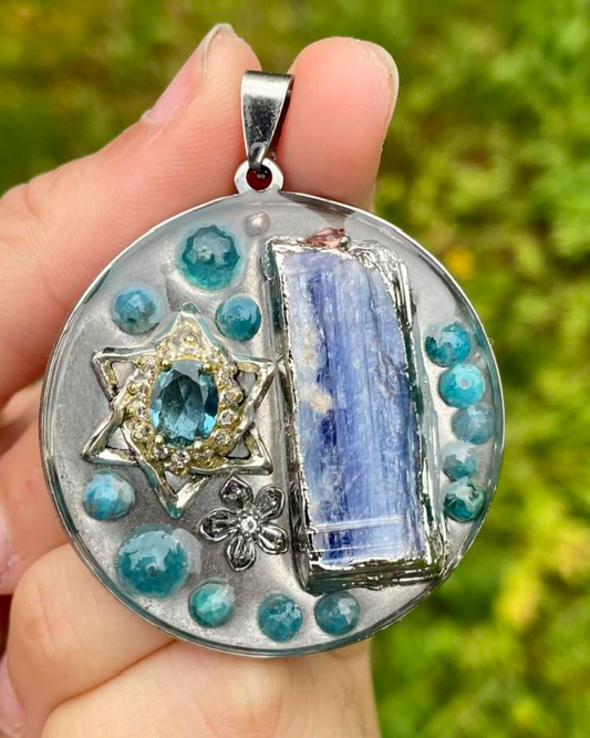 Forever Blue: 3 Blue Gemstones Magen David Pendant