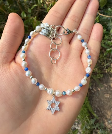 White Pearls Kyanite and Sterling Silver Beaded Bracelet with Zirconia Magen David
