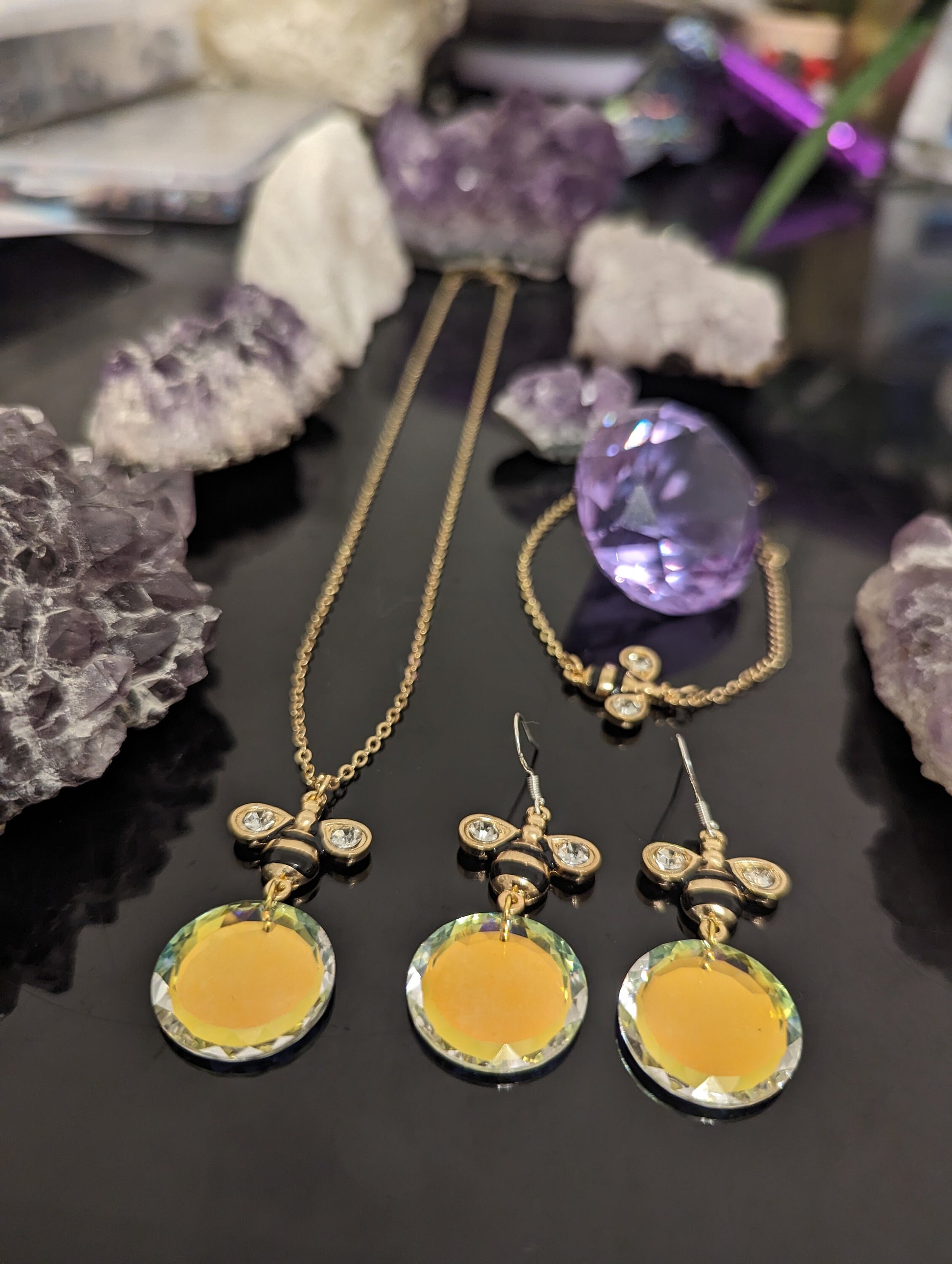 Golden Bee Set: Golden Bee Pendants with Round Clear Yellow Reflective Glass Pendants and Golden Chains