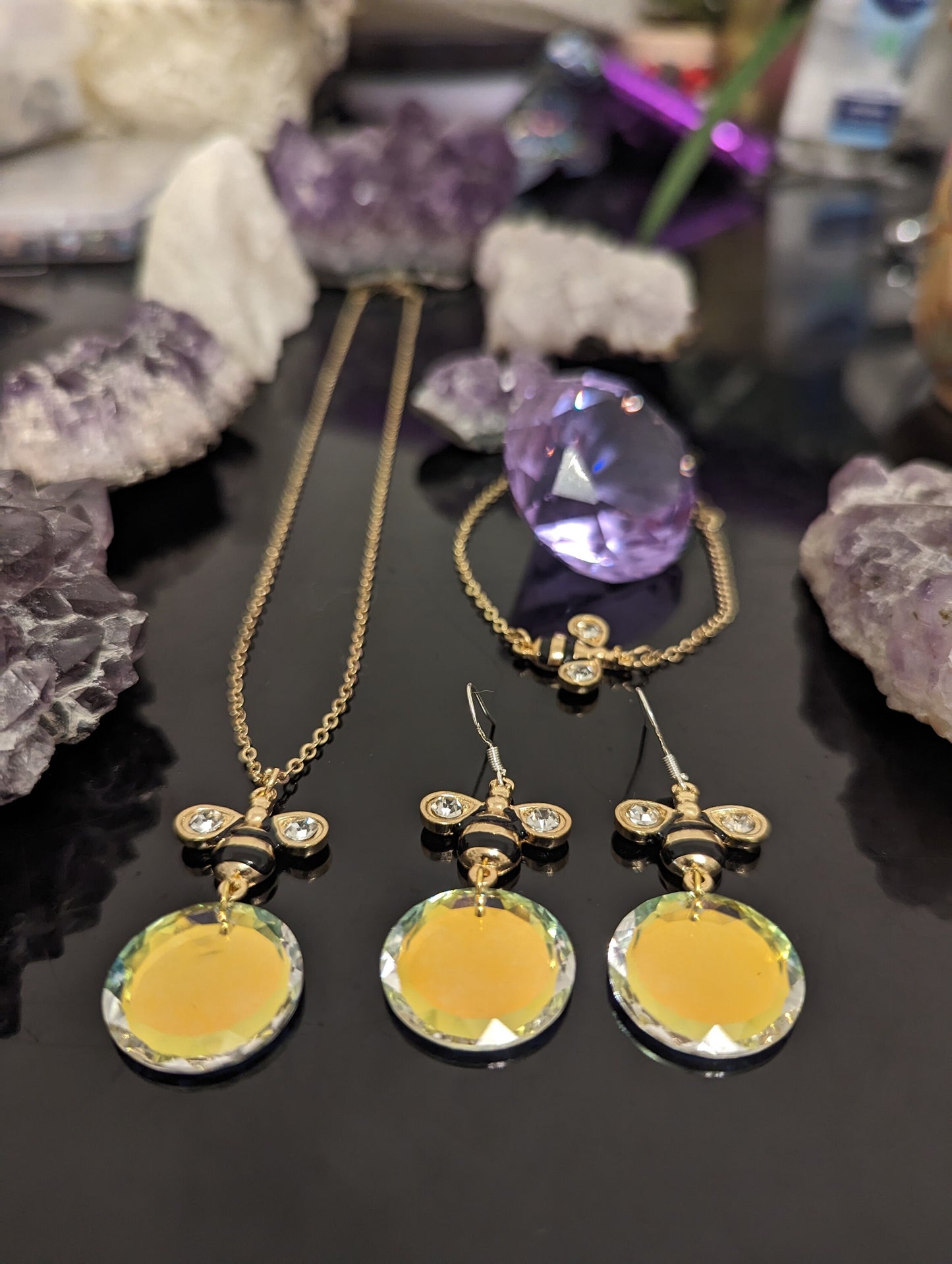 Golden Bee Set: Golden Bee Pendants with Round Clear Yellow Reflective Glass Pendants and Golden Chains