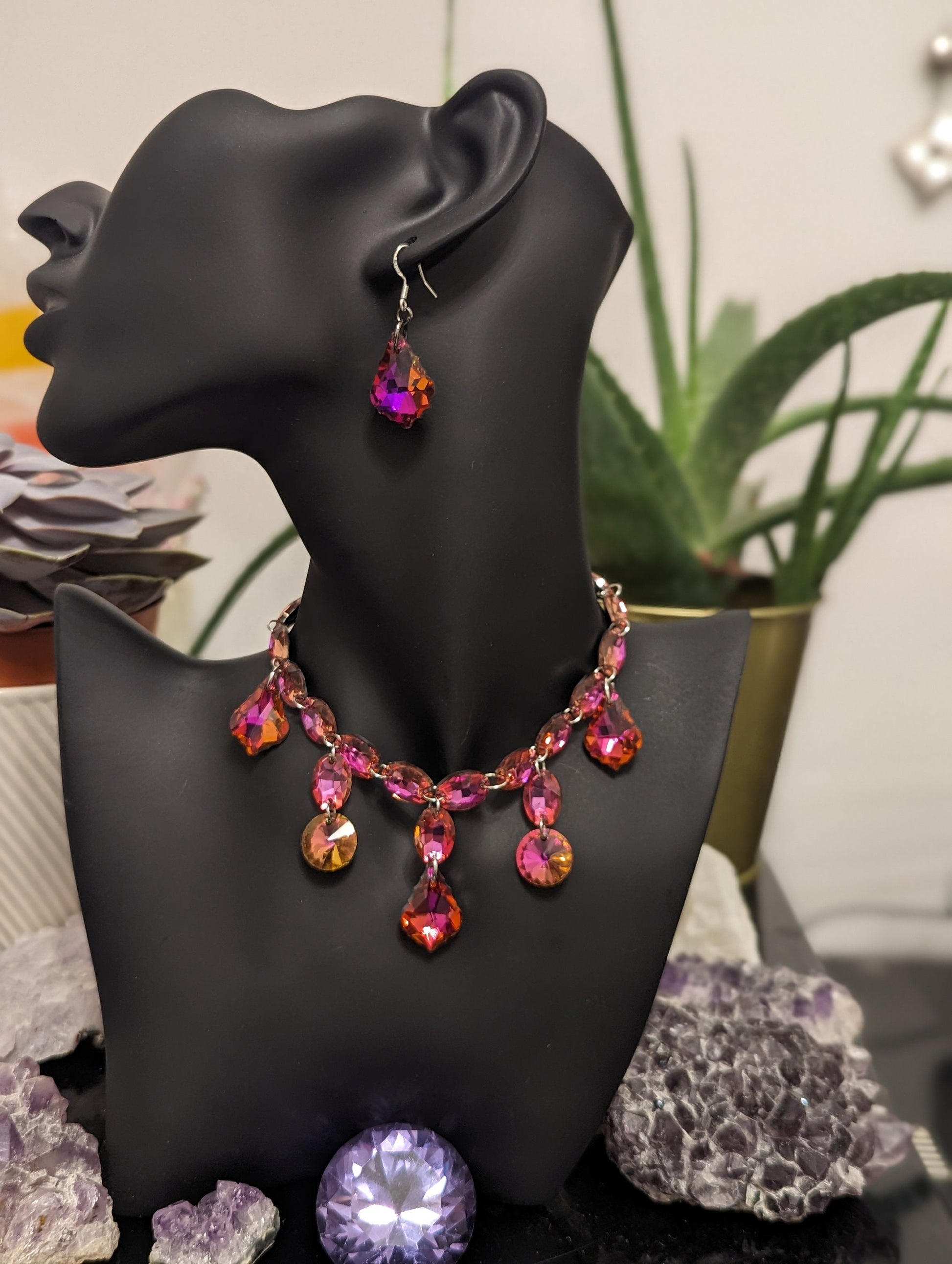 Hot Pink Royal Glass Necklace with 25 Stunning Shimmering Hot Pink Earrings for Events, Princess Pink Vintage Glass Baroque Necklace