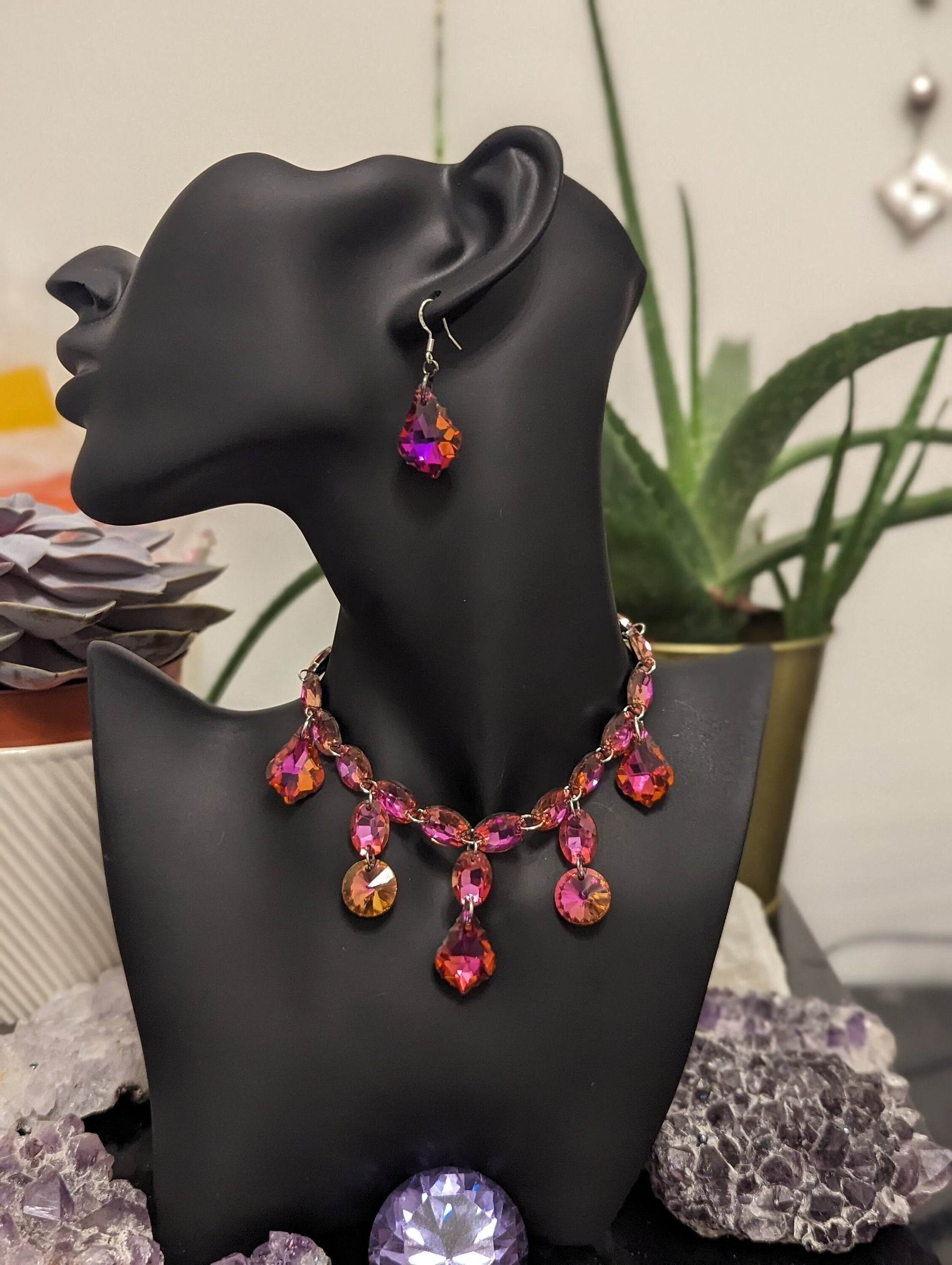 Hot Pink Royal Glass Necklace with 25 Stunning Shimmering Hot Pink Earrings for Events, Princess Pink Vintage Glass Baroque Necklace